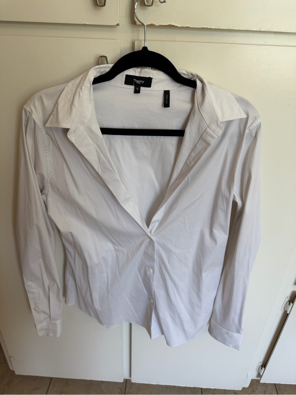 Theory Women's White Button-Down Collared Shirt